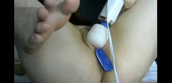  Teen with anal plug uses vibe on hairy pussy webcam